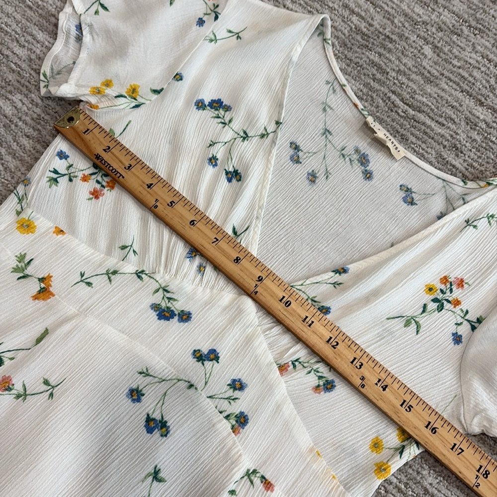 LA Hearts Floral Crinkled Babydoll Dress Size Large Short Sleeve Plunge V-Neck - Picture 10 of 13